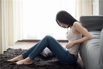 小脚牛仔裤